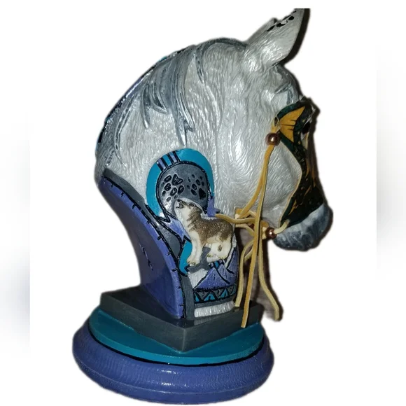 Spirit Horse Howling Wolf Bust Statue